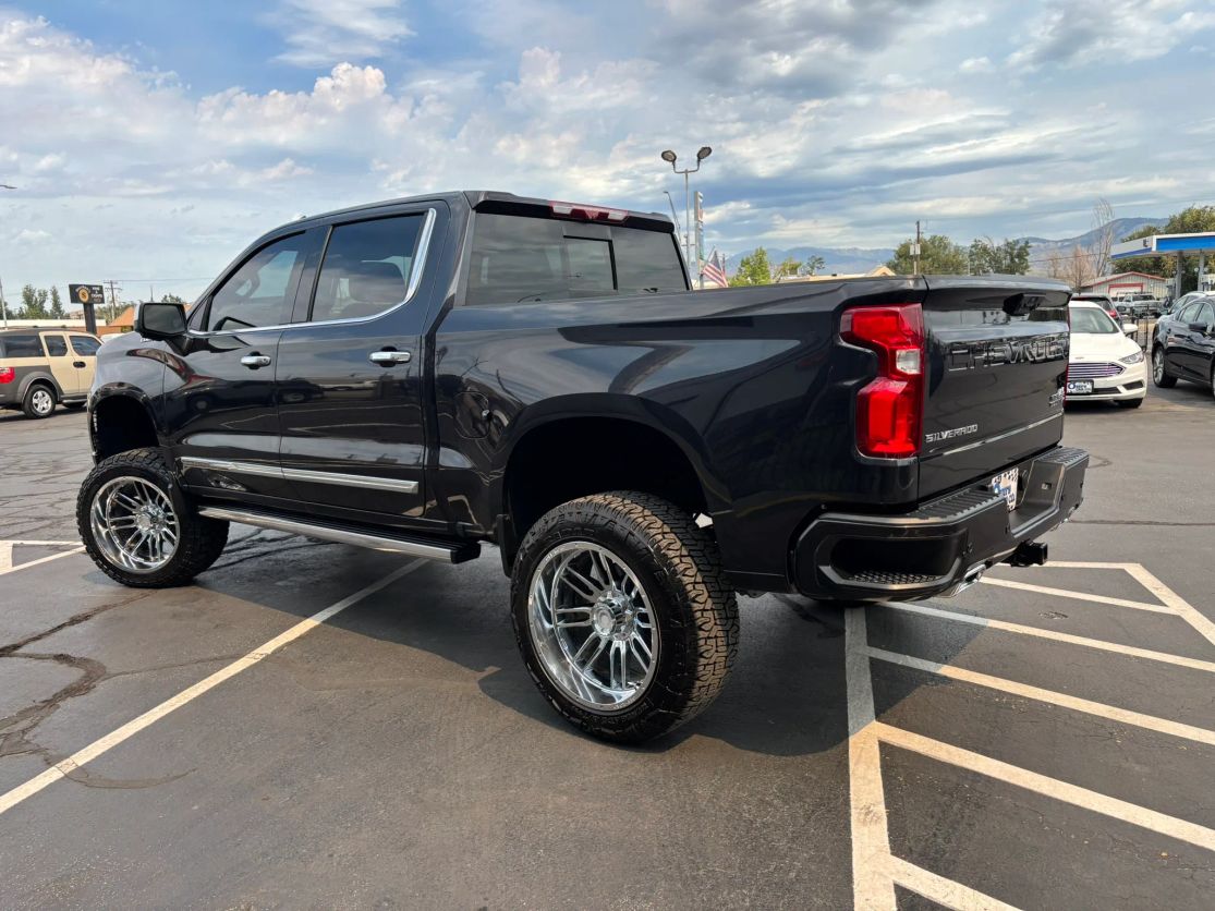 chevrolet silverado 1500 2022 1GCUDJET5NZ625818 image chevrolet silverado 1500 2022 1GCUDJET5NZ625818 image